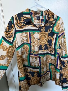 Printed Silk-Feel Button-Up Shirt in Black/Green -